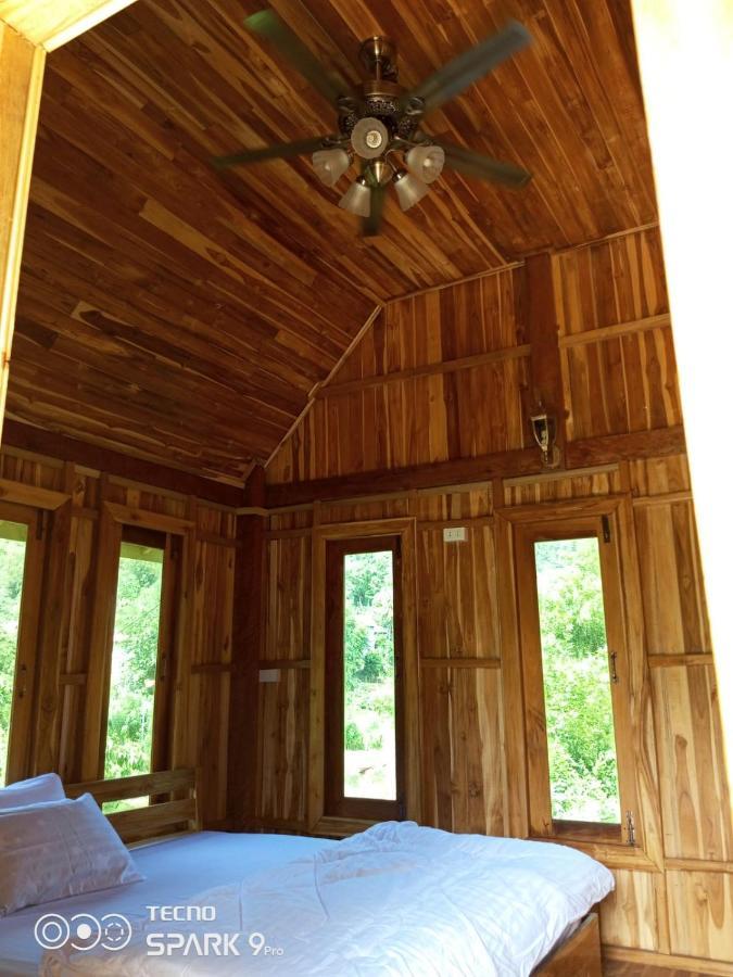 Eco Farm Stay And Hostel Nong Khiaw Екстер'єр фото