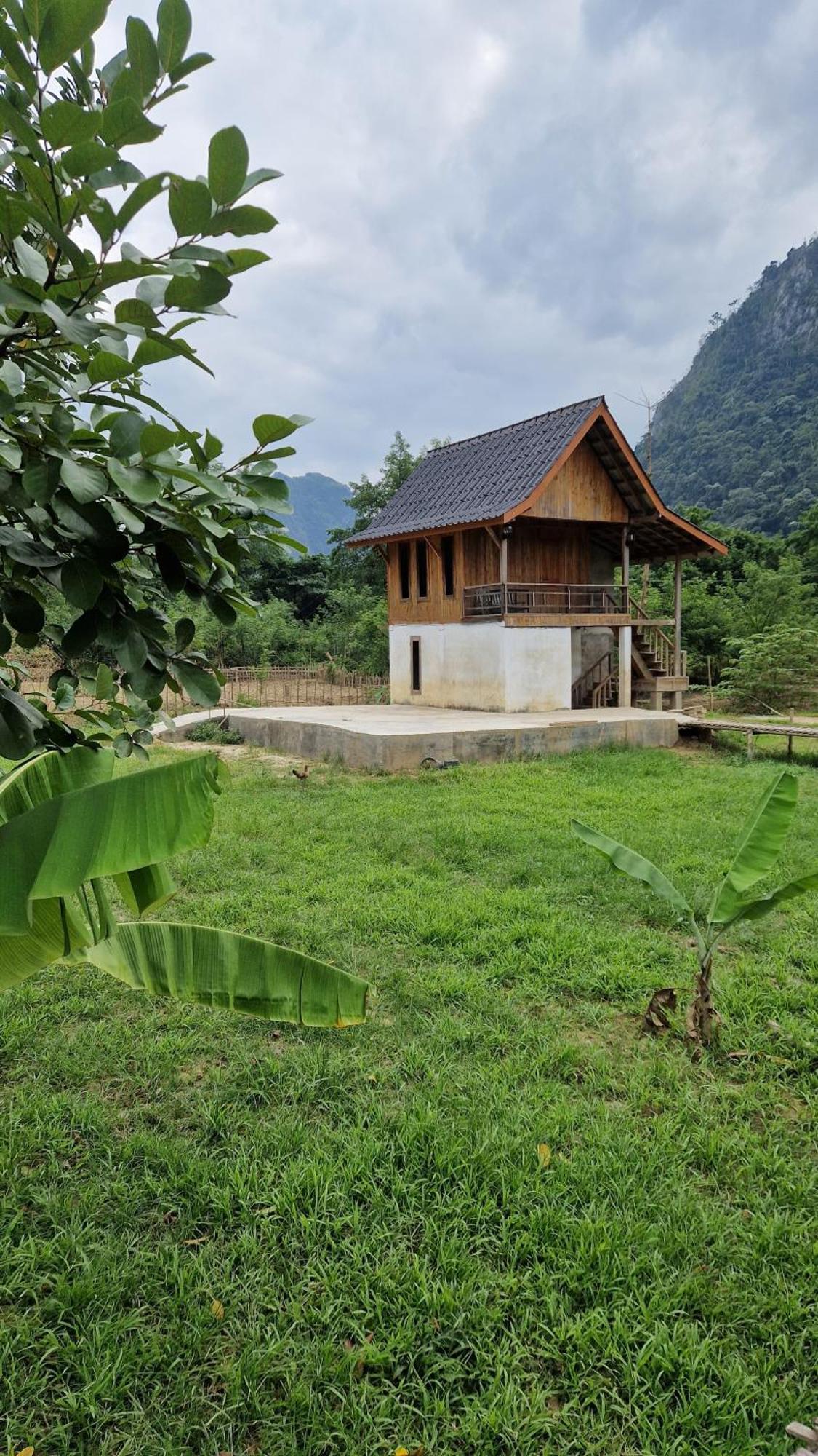 Eco Farm Stay And Hostel Nong Khiaw Екстер'єр фото