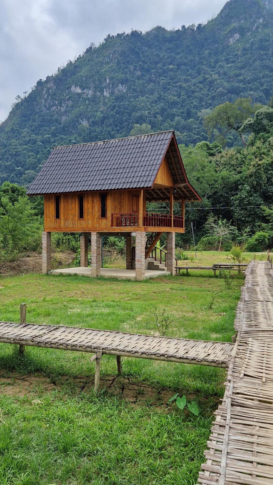 Eco Farm Stay And Hostel Nong Khiaw Екстер'єр фото