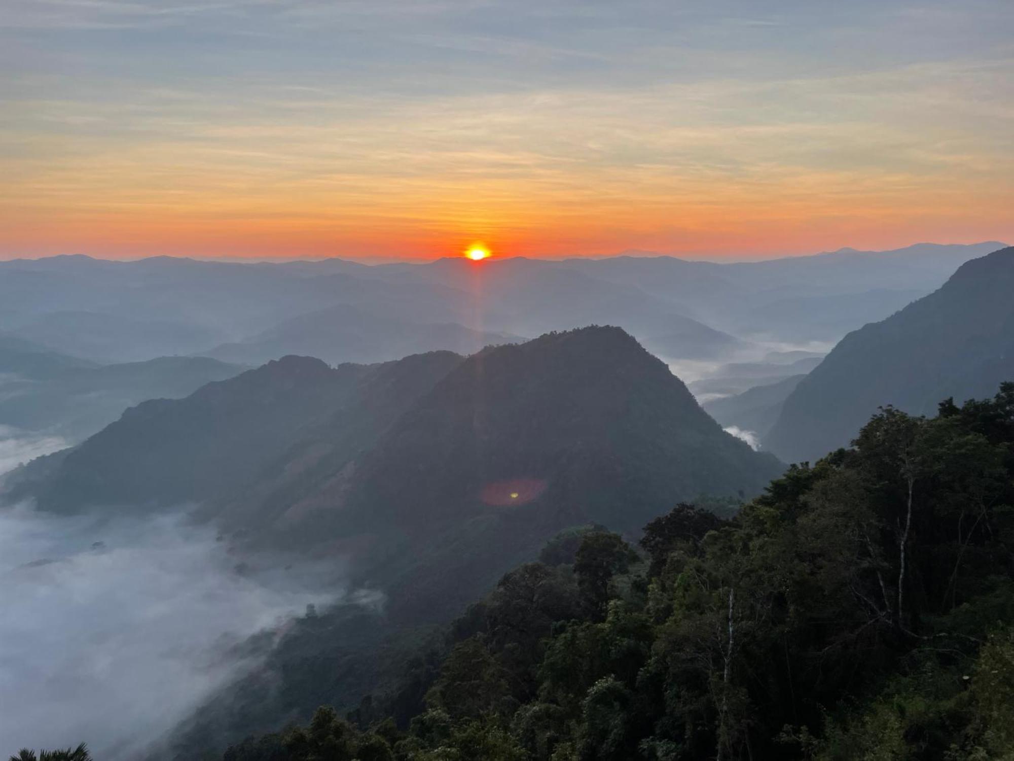Eco Farm Stay And Hostel Nong Khiaw Екстер'єр фото