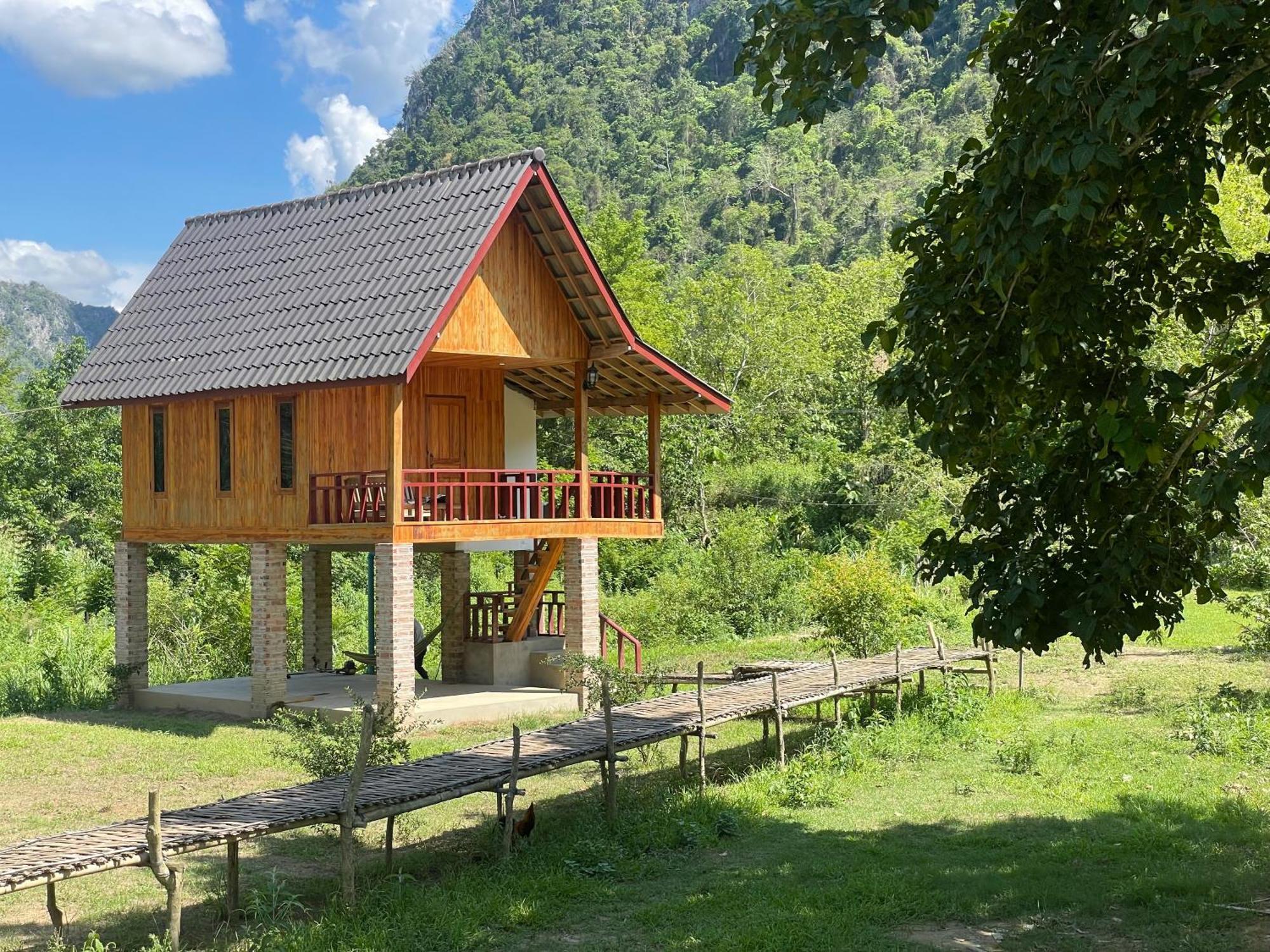Eco Farm Stay And Hostel Nong Khiaw Екстер'єр фото